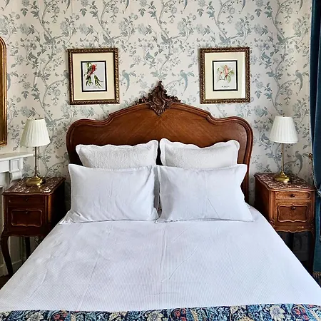 Maison Trianon 1928 Guest house